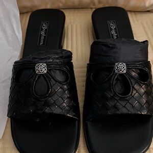 New Brighton Black Quilted Sandals with Bow